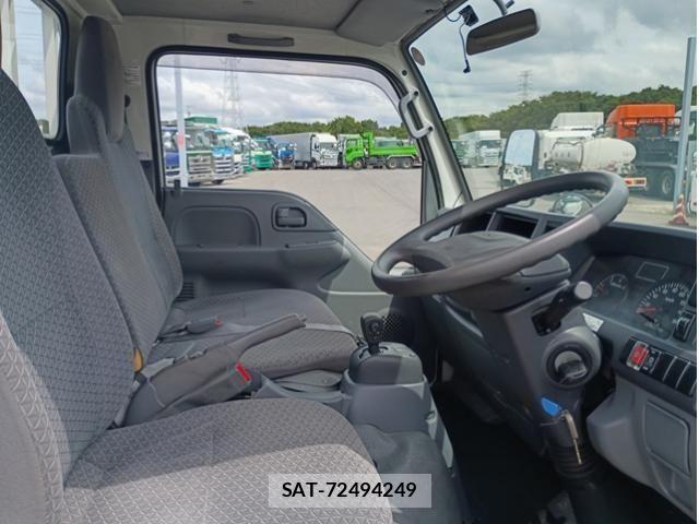 Isuzu ELF TRUCK 2019-03 7250674-18