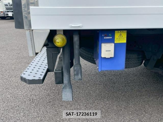 Isuzu ELF TRUCK 2019-04 7250658-16
