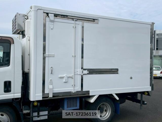 Isuzu ELF TRUCK 2019-04 7250658-6