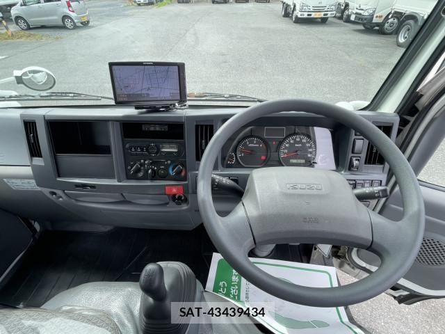 Isuzu ELF TRUCK 2018-02 7250664-24