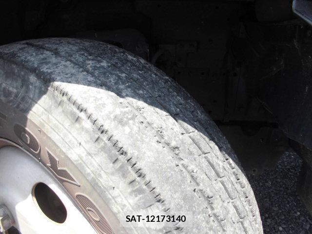 Isuzu ELF TRUCK 2009-10 7250684-21