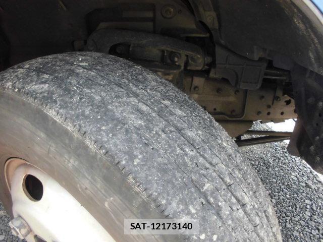 Isuzu ELF TRUCK 2009-10 7250684-24