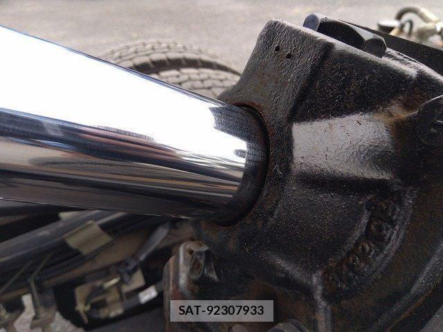 Isuzu ELF TRUCK 2017-03 7250655-11
