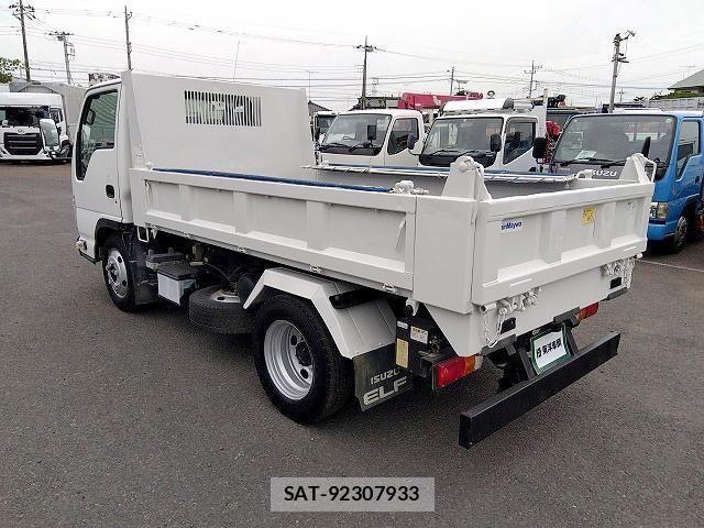 Isuzu ELF TRUCK 2017-03 7250655-5