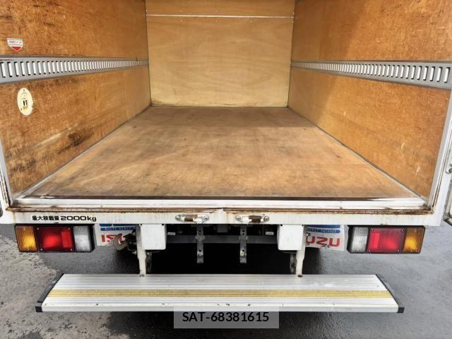 Isuzu ELF TRUCK 2015-12 7250689-11