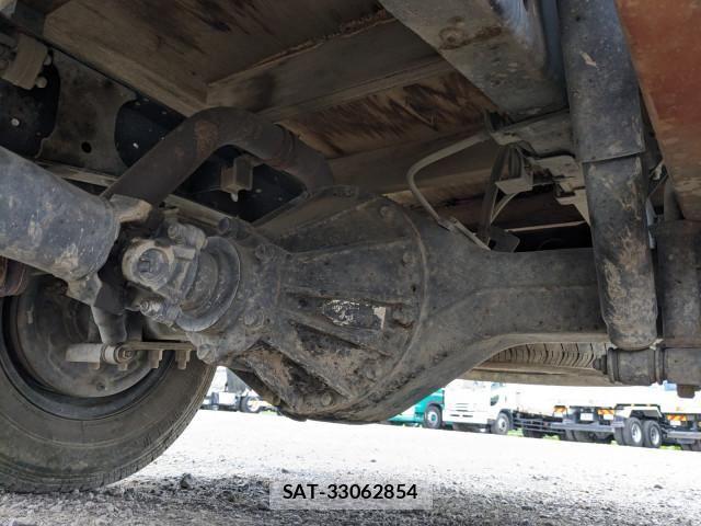 Isuzu ELF TRUCK 2014-03 7250697-10