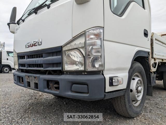 Isuzu ELF TRUCK 2014-03 7250697-24