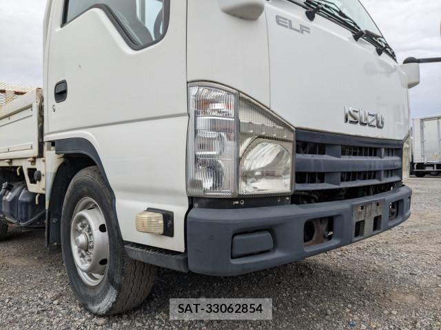 Isuzu ELF TRUCK 2014-03 7250697-25