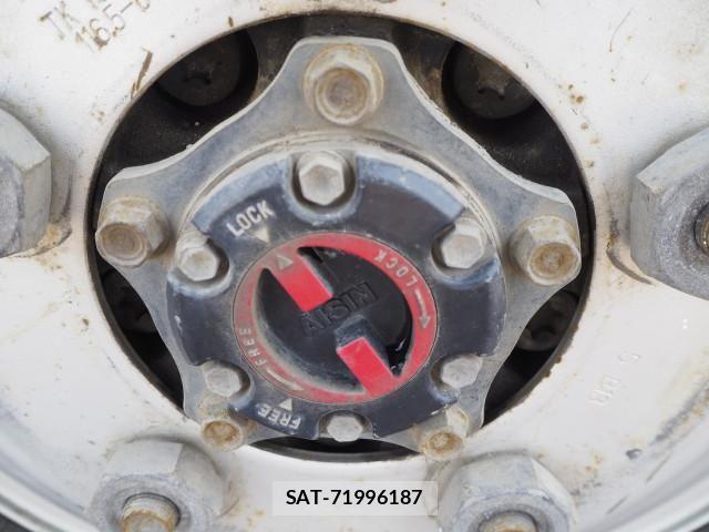 Isuzu ELF TRUCK 2014-03 7250690-11