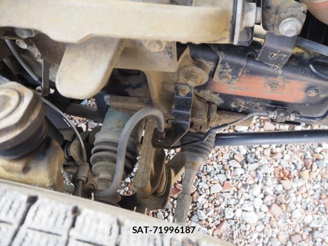 Isuzu ELF TRUCK 2014-03 7250690-13