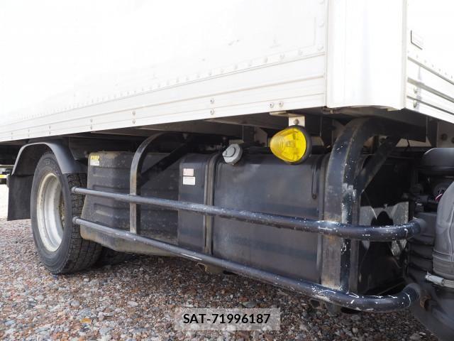 Isuzu ELF TRUCK 2014-03 7250690-15