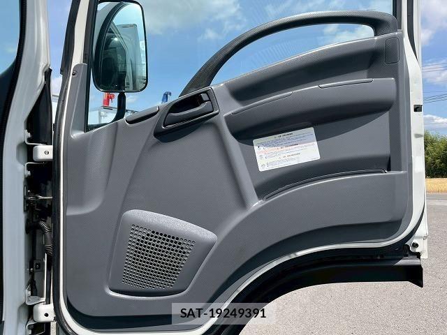 Isuzu ELF TRUCK 2019-10 7250682-15