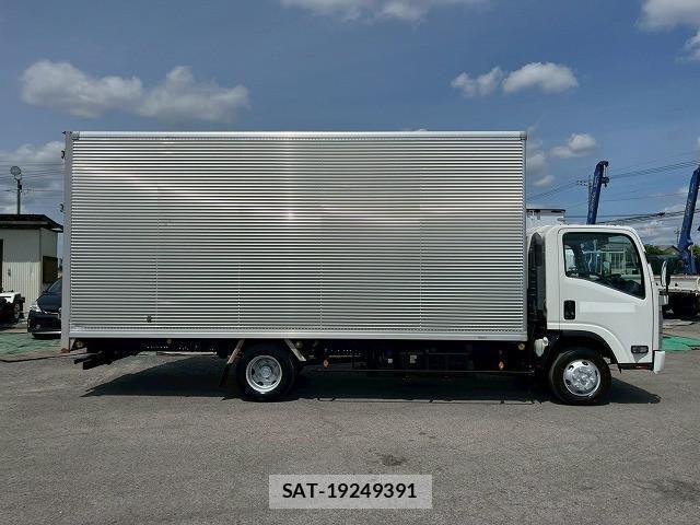 Isuzu ELF TRUCK 2019-10 7250682-4