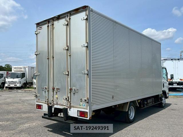 Isuzu ELF TRUCK 2019-10 7250682-5