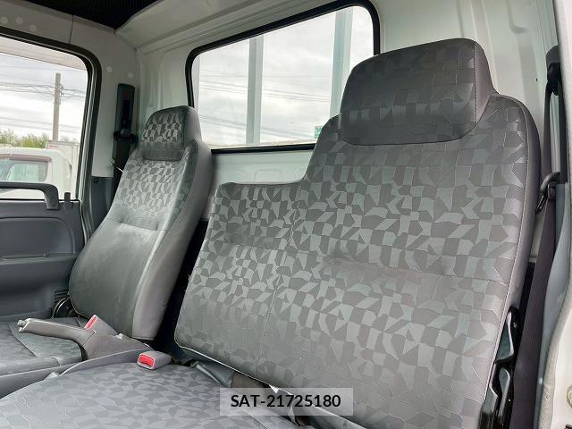Isuzu ELF TRUCK 2006-01 7250676-26