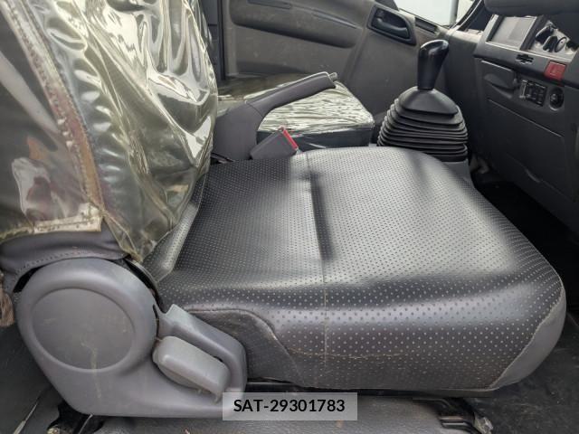 Isuzu ELF TRUCK 2015-10 7250652-9