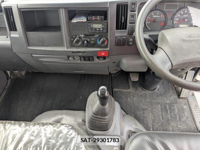 Isuzu ELF TRUCK 2015-10 7250652-11