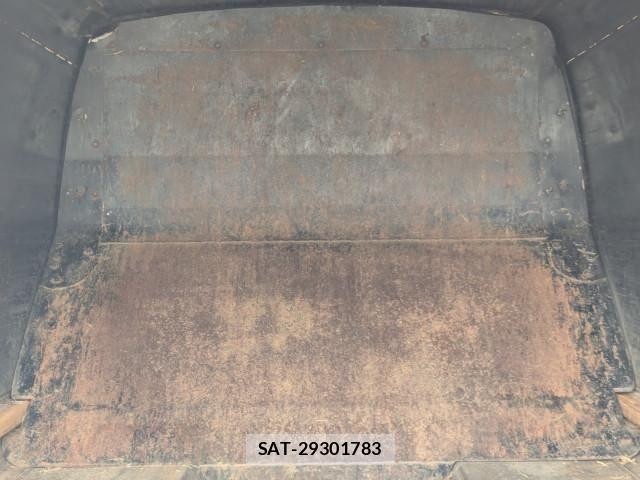 Isuzu ELF TRUCK 2015-10 7250652-27
