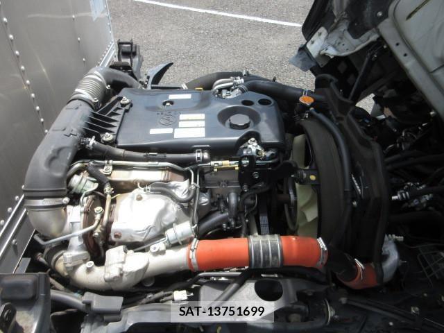 Isuzu ELF TRUCK 2018-10 7250668-23