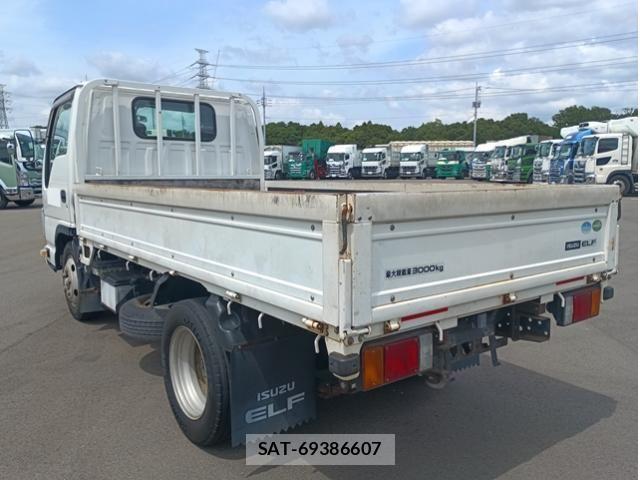 Isuzu ELF TRUCK 2013-02 7250679-3