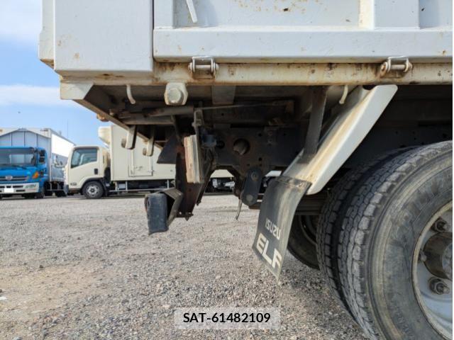 Isuzu ELF TRUCK 2016-04 7250686-20
