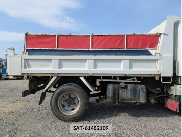 Isuzu ELF TRUCK 2016-04 7250686-23