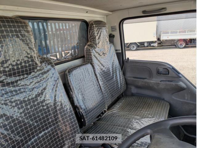 Isuzu ELF TRUCK 2016-04 7250686-25