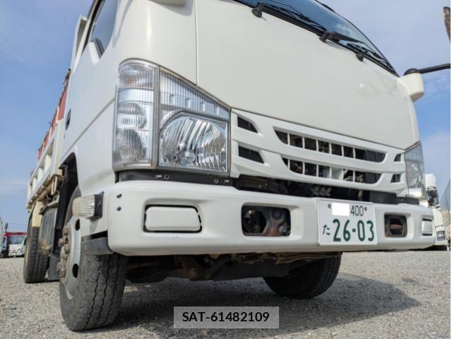 Isuzu ELF TRUCK 2016-04 7250686-2