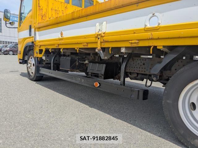 Isuzu ELF TRUCK 2014-07 7250696-10