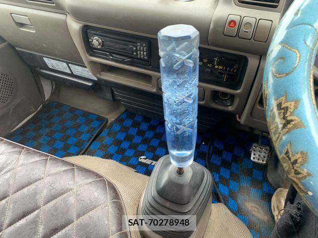 Isuzu ELF TRUCK 1994-04 7250704-9