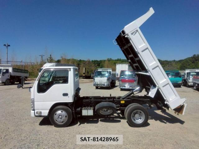 Isuzu ELF TRUCK 2015-08 7250683-12