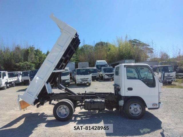 Isuzu ELF TRUCK 2015-08 7250683-16