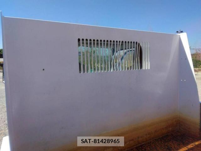 Isuzu ELF TRUCK 2015-08 7250683-18
