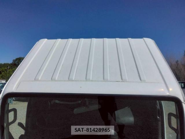 Isuzu ELF TRUCK 2015-08 7250683-27