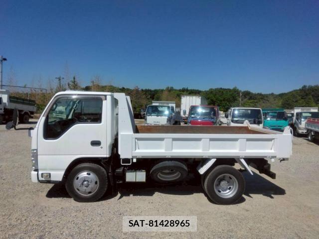 Isuzu ELF TRUCK 2015-08 7250683-4