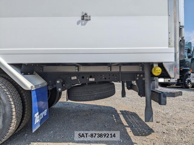 Isuzu ELF TRUCK 2021-03 7250647-20
