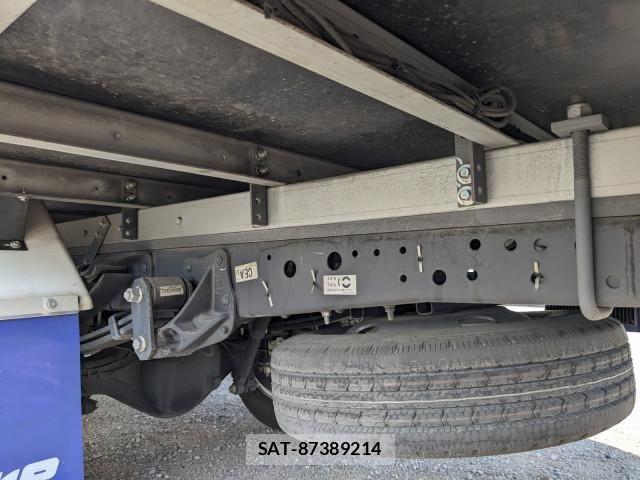Isuzu ELF TRUCK 2021-03 7250647-21