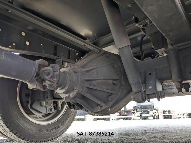 Isuzu ELF TRUCK 2021-03 7250647-22