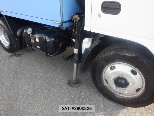 Isuzu ELF TRUCK 2007-10 7250695-9