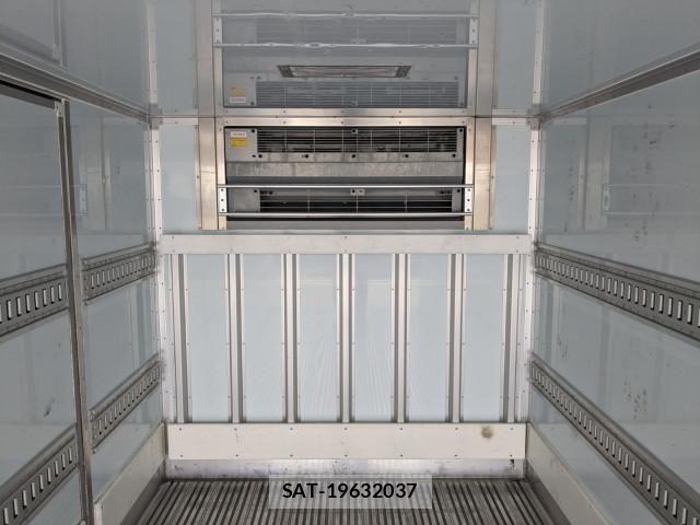 Isuzu ELF TRUCK 2019-02 7250642-14