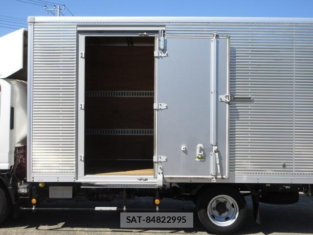 Isuzu ELF TRUCK 2019-02 7271847-9