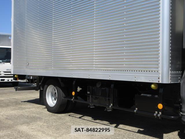 Isuzu ELF TRUCK 2019-02 7271847-10