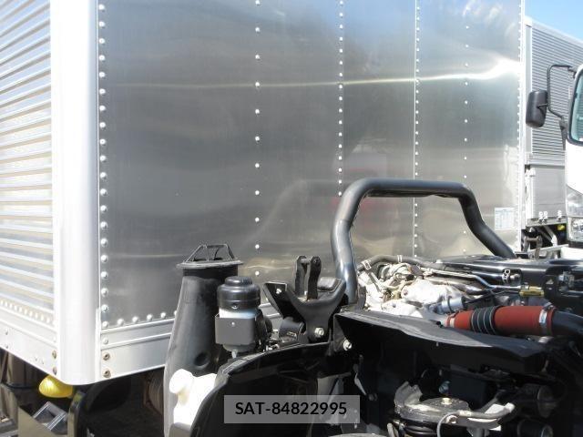 Isuzu ELF TRUCK 2019-02 7271847-14