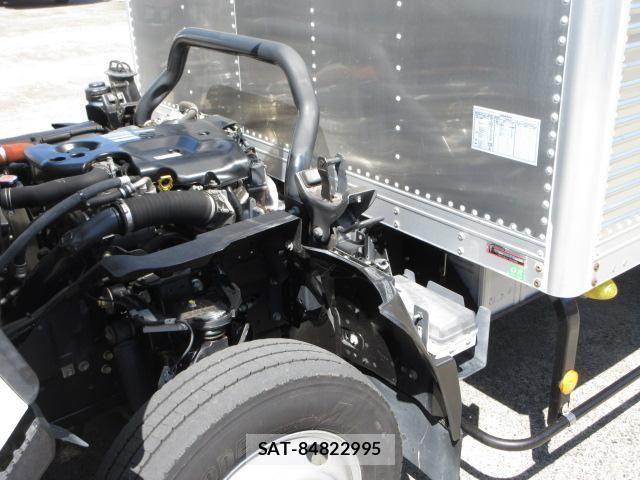 Isuzu ELF TRUCK 2019-02 7271847-15
