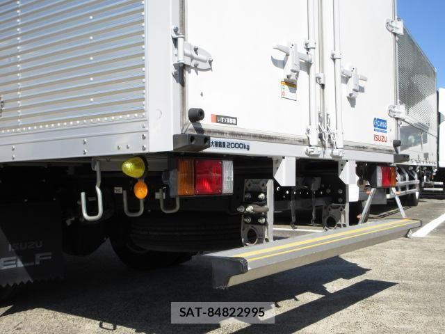 Isuzu ELF TRUCK 2019-02 7271847-19