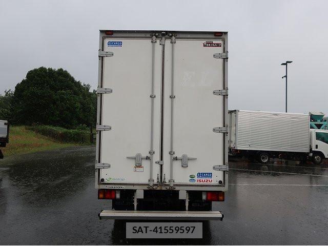 Isuzu ELF TRUCK 2018-08 7271850-4