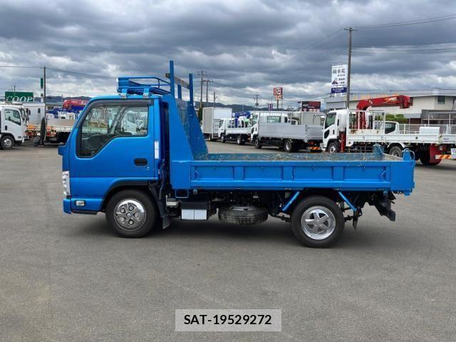 Isuzu ELF TRUCK 2021-07 7271848-6