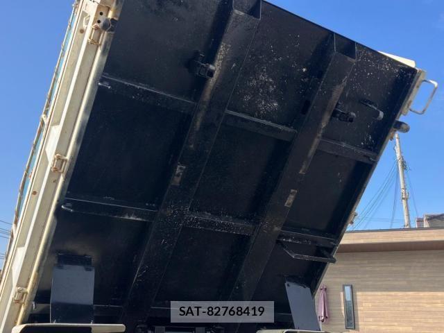 Isuzu ELF TRUCK 2012-10 7271851-11
