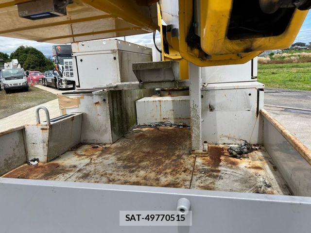 Isuzu ELF TRUCK 2010-03 7271854-17