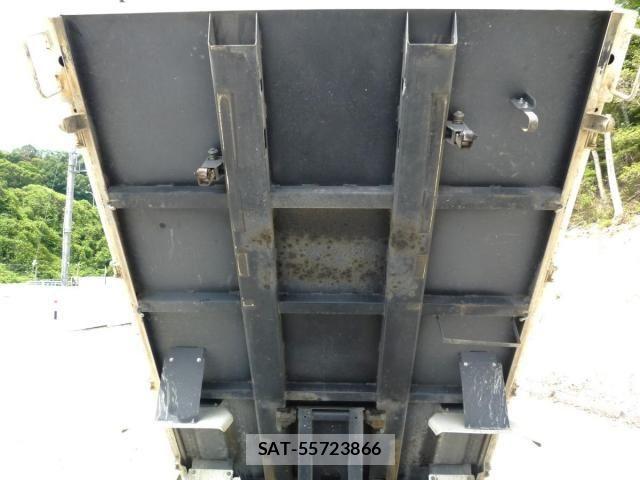 Isuzu ELF TRUCK 2020-09 7261837-16